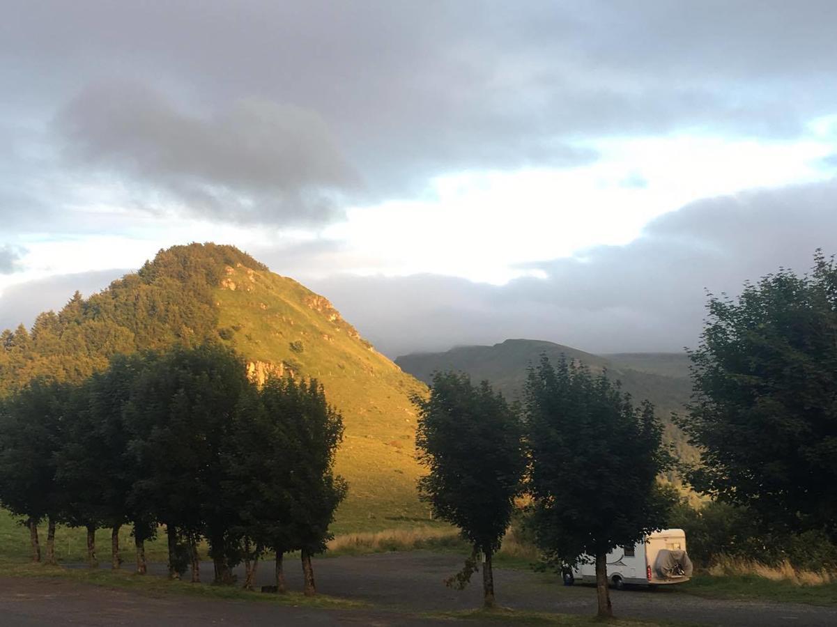 فندق Auberge Du Col De Neronne Le Falgoux المظهر الخارجي الصورة